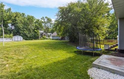960 Carver Beach Road, Chanhassen, MN 55317