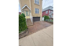 547 11Th Ave, Paterson City, NJ 07514-1433