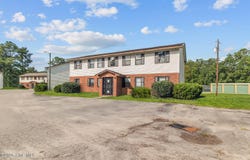 107 Ravenwood Drive, Jacksonville, NC 28546