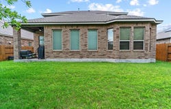 916 Isaias Dr, Leander, TX 78641