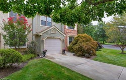 83 Haverford Ct, Hillsborough Twp., NJ 08844-5211