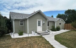 508 East 7th Street, Lusk, WY 82225