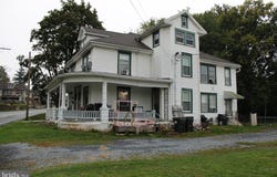 104-106 W MAIN Street, REINHOLDS, PA 17569