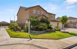 958 Linda Lane S, Fresno, CA 93727