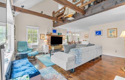 20 Monahansett Road, Mashpee, MA 02649