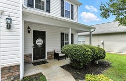 1489 Hammermill Lane, Kernersville, NC 27284