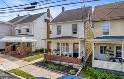 20 W PHILLIPS STREET, COALDALE, PA 18218