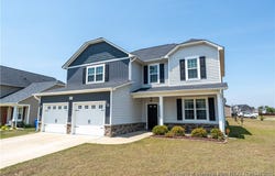 5753 Pondhaven Drive, Fayetteville, NC 28314