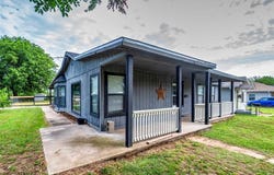 201 E 2nd Street, Stroud, OK 74079