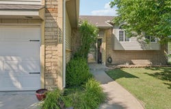 326 N Clay Cir, Wichita, KS 67206