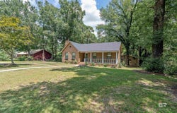 147 Richmond Road, Daphne, AL 36526