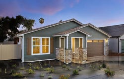 2 W Pine St, Altadena, CA 91001