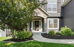 4529 LAKECREST Drive, Shawnee, KS 66218