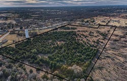 Dobbs Road, Harrah, OK 73045