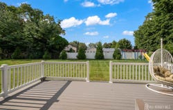 5 Devoes Lane, East Brunswick, NJ 08816