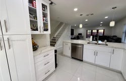 10449 NW 6th St, Pembroke Pines, FL 33026