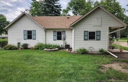 1301 W 11th, Yankton, SD 57078