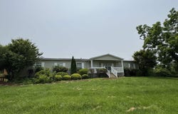 810 RIDDLE FARM ROAD, ANNISTON, AL 36207