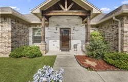 1008 KELSEY LN, Bridge City, TX 77611