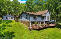 3166 Post Hill Terrace, Henryville, PA 18332