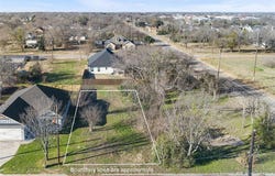 507 McKinley Street, McGregor, TX 76657