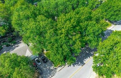 1112 E James St, Derby, KS 67037