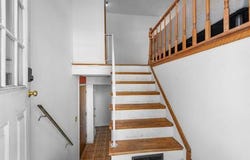 9930 England Drive, Overland Park, KS 66204