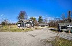 15284 Veterans Lane, Dillsboro, IN 47018