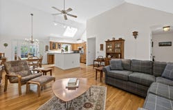 21 Gramps Way, South Chatham, MA 02659