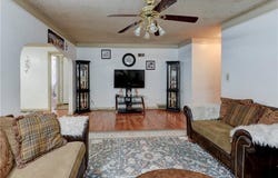 4204 SUNRISE Drive, Kansas City, MO 64123