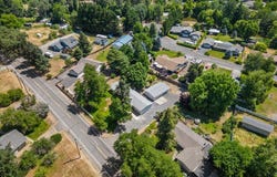 896 W Evans Creek Road, Rogue River, OR 97537