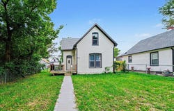 613 4th Avenue, Plattsmouth, NE 68048