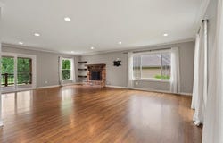 9005 W 106th Street, Overland Park, KS 66212