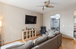 13 Pentire Cir, IowaCity, IA 52245