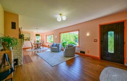 20 Mulligan Rd, Athens, OH 45701