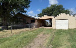 709 N Faulkner St, Pampa, TX 79065