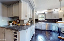 5613 Harrods Cove, Prospect, KY 40059
