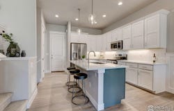 206 High Point Dr, Longmont, CO 80504