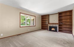 7060 145th Street W, Apple Valley, MN 55124