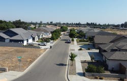 1041 N Citrus Court, Visalia, CA 93292
