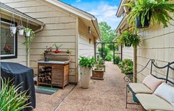 10920 Crown Colony Drive, Austin, TX 78747