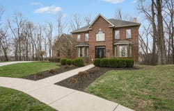 1917 Nichole Circle, Lancaster, OH 43130