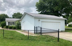 704 Jefferson Street, Versailles, MO 65084