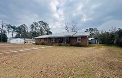 408 Janice Ave, Nashville, GA 31639