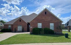 700 Sterling  PL, Bentonville, AR 72712