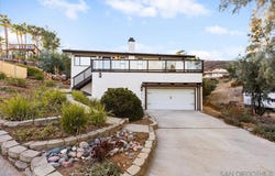 16310 Oak Springs Dr, Ramona, CA 92065