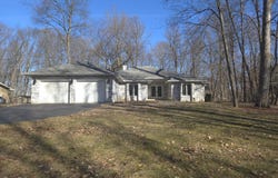 581 W Cheyenne Court, Westville, IN 46391