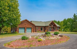 2655 W Finley Road, Beloit, WI 53511