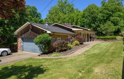 2 Glendale Dr, Gallipolis, OH 45631