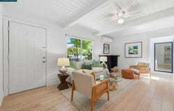 2082 Overhill Rd, Concord, CA 94520
